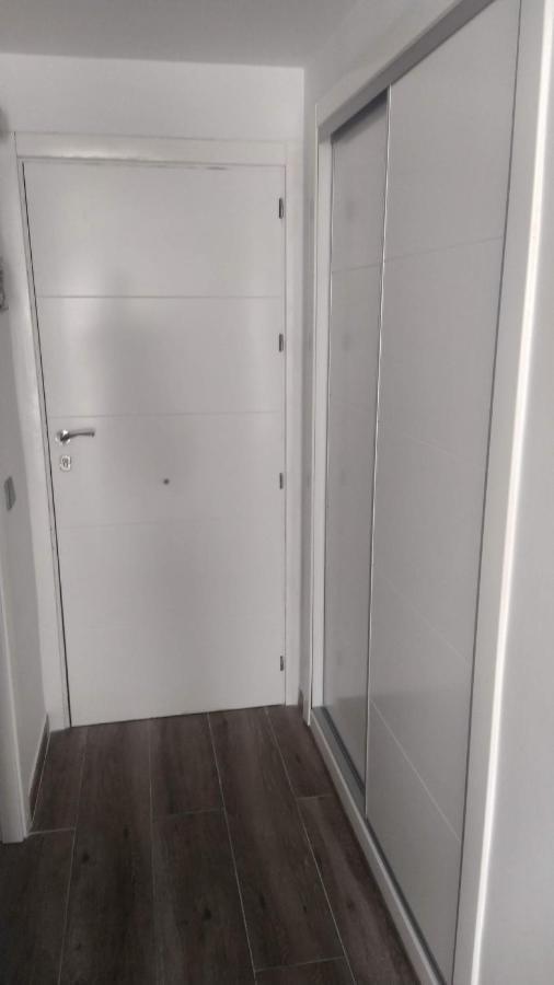Estudio En Chinasol Primera Linea Playa San Cristobal Apartment *