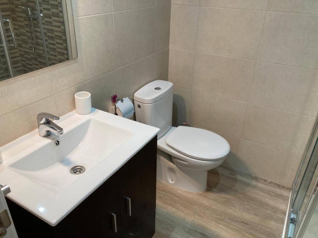 Estudio En Chinasol Primera Linea Playa San Cristobal