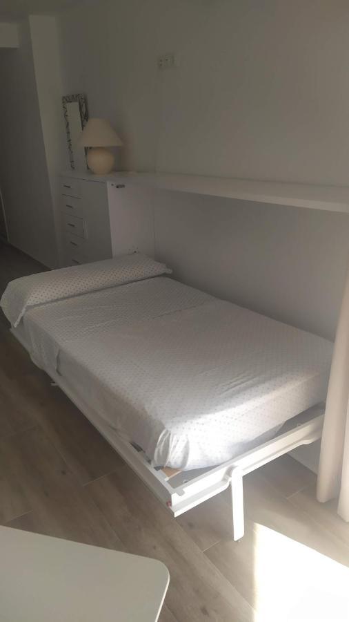 Estudio En Chinasol Primera Linea Playa San Cristobal Appartement *